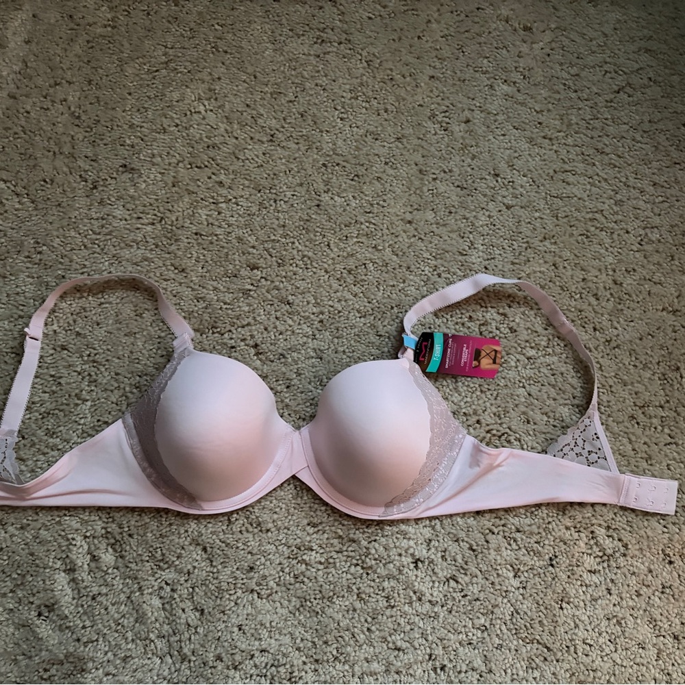 NWT Maidenform Demi Underwire Bra (152)